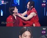 온리원오브, 치명적 매력 'skinz' 퍼포먼스 공개(인기가요)