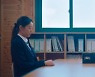 "느그 아버지 뭐하시노?" 묻던 '미친개'..왜 시대마다 존재할까[이진송의 아니 근데]