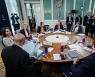G7 "러시아가 전쟁으로 바꾸려는 국경선, 결코 인정 안 할 것"