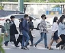 코로나19 2만 9,581명 신규확진..15주만에 3만명 아래