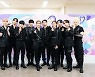 "BTS 보며 세계적 스타 꿈 키워".. 한국이 키운 일본그룹 JO1, INI 열도 흔든다