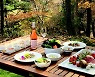 아직도 안해봤니? 아이보다 '엄빠'가 더 즐거운 '럭셔리 차박'
