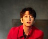 황치열, 새 미니앨범 'By My Side' 亞 4개 지역 아이튠즈 앨범 차트 1위