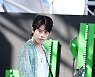 엔플라잉 차훈, '카리스마 눈맞춤' [사진]
