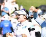 [ST포토] 박민지 '우승 축하 물세례'