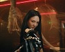 '컴백 D-1' 효연, 첫 미니앨범 타이틀 곡 'DEEP' MV 티저..퍼포먼스 퀸