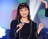 [TEN 포토] 해수 '귀여운 춤사위'