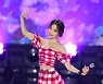 [포토]'더트롯쇼' 가수 화연, 꽃처럼!