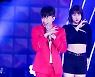 [bnt포토] 나태주 '아유 뭘 이런 걸 다~'