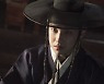 [TV 엿보기] '붉은 단심' 이준 VS 장혁, 팽팽한 신경전..긴장감 유발