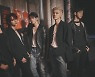 투모로우바이투게더 미니 4집, 첫 주 판매량 124만 장 돌파..역대 K-팝 초동 8위