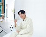 김선호, CF 촬영 근황 공개..영화·연극 이어 광고까지 전격 복귀