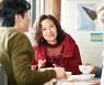 '독립영화 퀸' 오민애, '윤시내가 사라졌다'서 유쾌한 웃음과 짙은 공감 "호평"