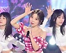 화연, 무대 위 꽃미모 [포토엔HD]