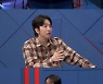 '쇼킹 받는 차트' 딥페이크 어디까지? 우크라, 러에 항복하는 영상도..