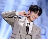 [TD포토] 황윤성 '귀엽지~'