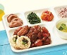 CJ프레시웨이, 학교 급식에 '봉추찜닭' 협업 메뉴 선봬
