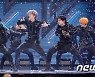 TNX, 찌릿찌릿한 무대