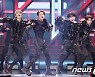 TNX, 열정 가득한 무대