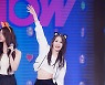 [bnt포토] 르세라핌 사쿠라 '안녕'
