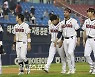 [포토]SSG-두산전,연장혈투끝 무승부
