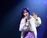 "적금 3개 깨" 이수영, 눈물의 정규 컴백..'의리파' 박경림 지원사격 [종합]
