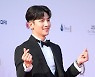 [단독] 지창욱, '불후의 명곡'서 노래 부른다..이적 편 깜짝 출연
