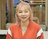 '떡볶이집 그 오빠' 송해나, 모델 첫 월급 공개 "피팅 모델 수입과 너무 차이나"