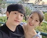 '전선욱♥' 야옹이 작가, 럭셔리 커플 여행..청순 원피스 눈길
