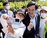 두 번의 좌절 겪은 김동연, 이번엔 성공할까