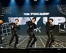 싸이표 첫 보이그룹 'TNX' 데뷔! [포토]