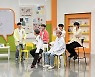 '아돌라스쿨3' DKZ "초동 100배, 수치 오류난 줄..하루하루가 드라마"