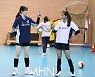 김현정-최수빈 '요만큼~?'[포토]
