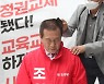 조영달 후보의 출정식 '삭발'