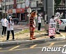 [6.1지선 스타트]'강릉시장을 향하여'..선거운동 첫날 후보 분주