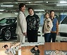 '지금부터, 쇼타임!' 정준호와 귀신즈의 볼링장 나들이 엿보기
