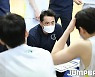 [JB포토] 작전 지시하는 성균관대 김상준 감독