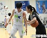 [JB포토] 판정 설명 듣는 성균관대 김근현