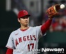 '천적' 하임 못 넘은 오타니, TEX전 6이닝 2실점 노디시전