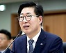 잇단 악재 만난 양승조 충남지사 후보..지지층 결집으로 약진
