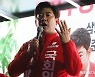 지지 호소하는 부상일 제주시을 보선 후보