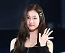 르세라핌 김가람, 활동 중단..하이브 '학폭위' 내막 공개 [종합]