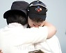 홍정민 '생애 첫 우승 어머님과 함께 나눠요'[포토]