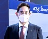삼성, 5년간 450조 투자·8만 명 고용 "국가·국민과 함께한다는 신호"