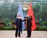 중국, 유엔인권최고대표에 "인권문제 정치화말라"