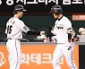 [포토] 이진영-박정현 '이글스 복덩이'