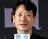 연극 '햄릿' 출연하는 배우 김병기