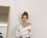 한예슬, 노출 의상도 고급스럽게 소화..'♥10세 연하'가 반한 미모