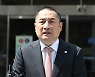 법원 "강용석 뺀 김동연·김은혜 경기지사 TV토론, 방송금지"