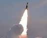 북, ICBM 섞어쏘기 후에도 '침묵'..더 강한 도발 가능성